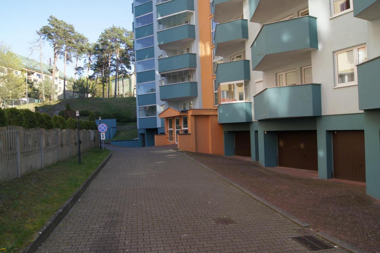 Apartamento Yasumi Apartament Miedzyzdroje Exterior foto